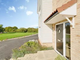 Pinewood Grange, Stowmarket thumb 2