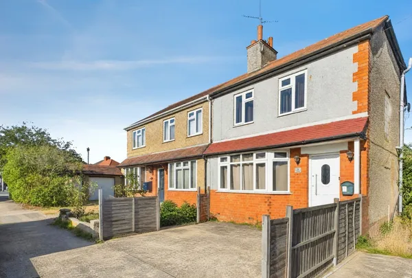 Beverley Crescent, Northampton, North...