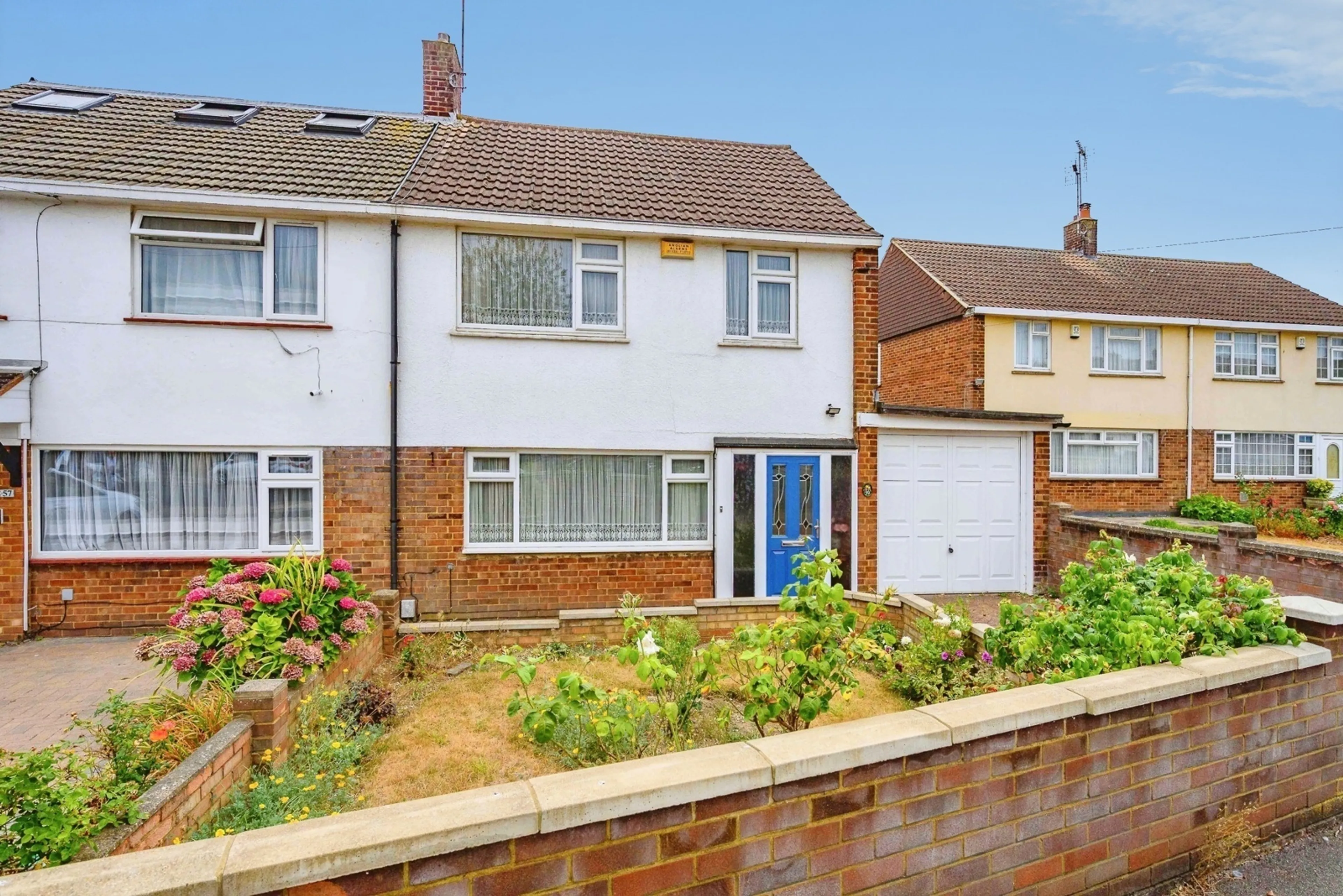 Property photo 0