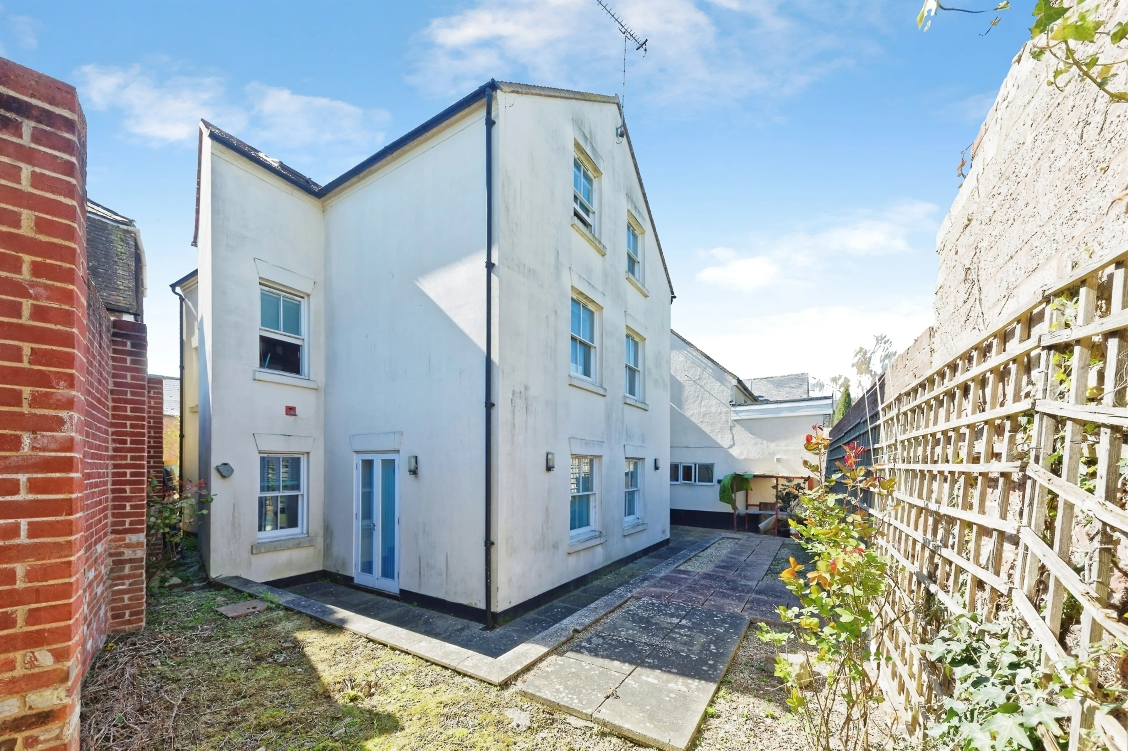 Property photo 8