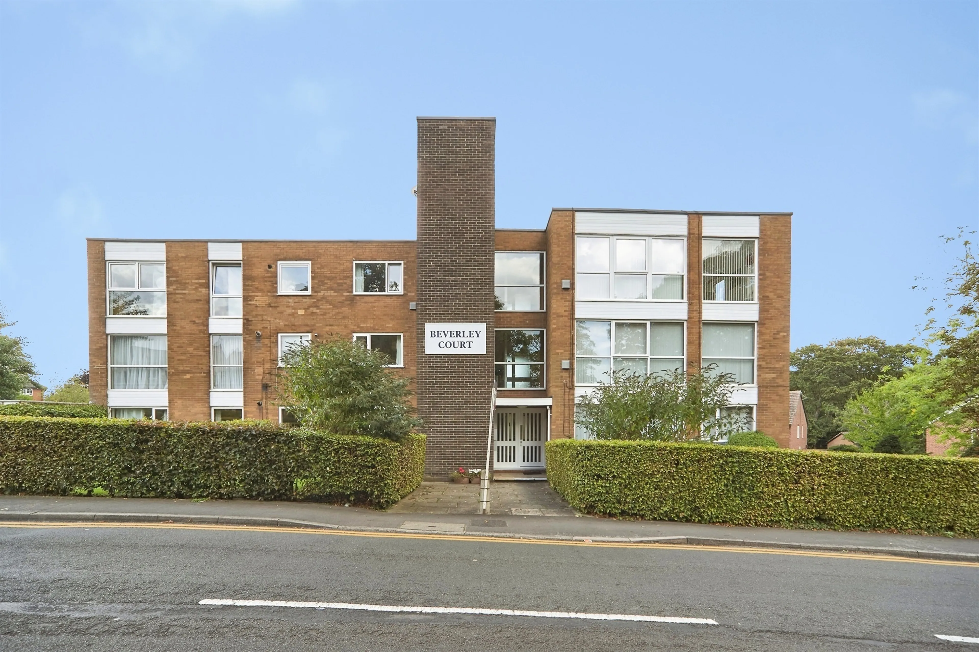 Property at Shadwell Lane, Leeds