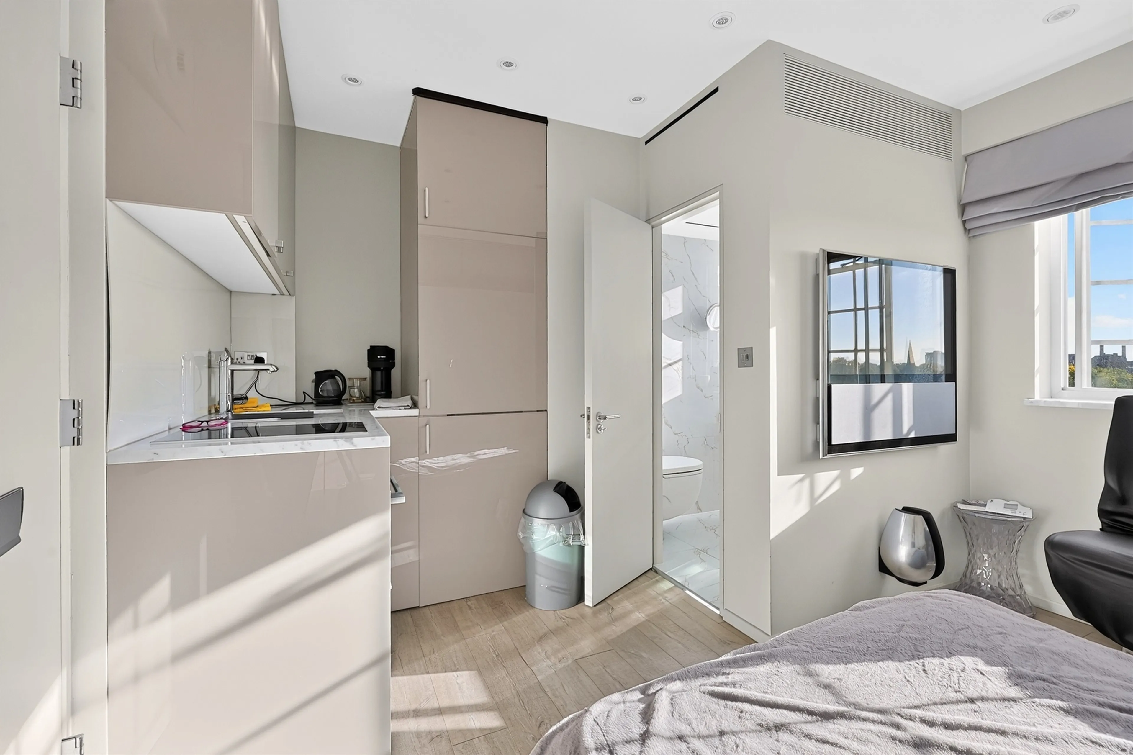 Property at Sloane Avenue, London