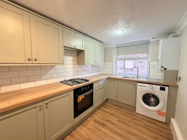 Northenden Road, Sale, M33 2DL