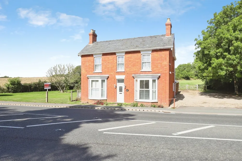 Loading In Image Houses for sale in Toynton St. Peter, Lincolnshire
