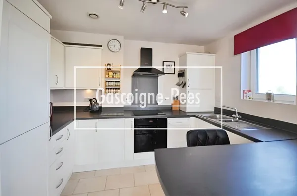 Bourdillon Gardens, Basingstoke RG24