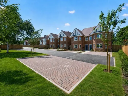 Brunswick Close, Ruden Way, Epsomphoto