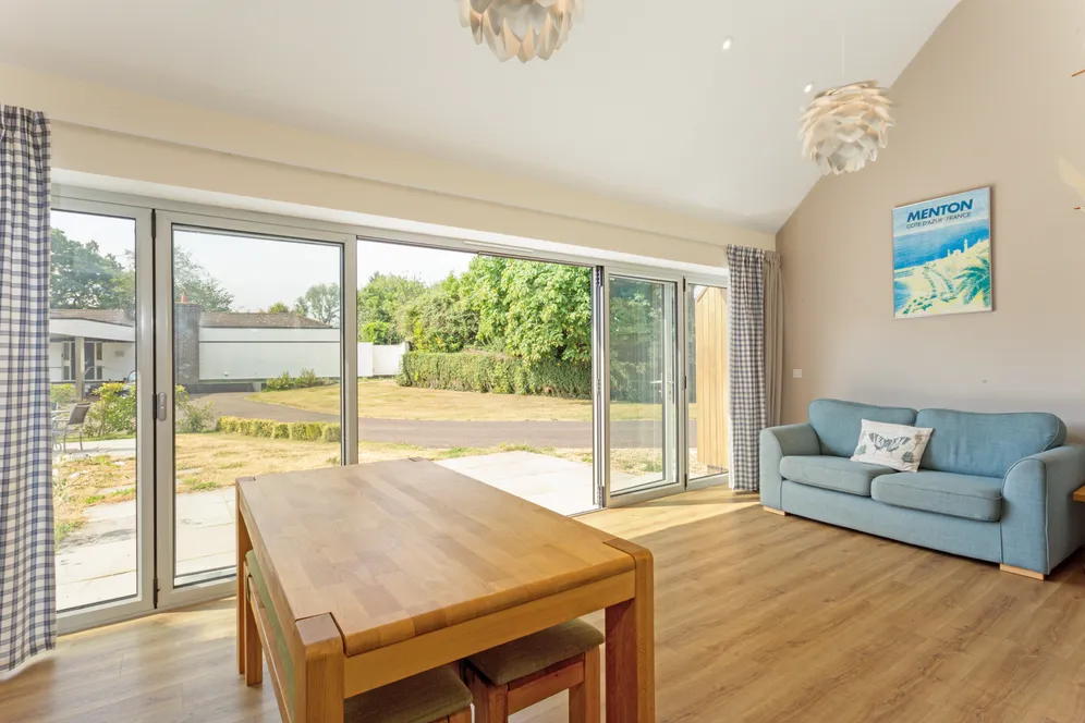 Whitemans Green, Cuckfield, RH17 photo 3