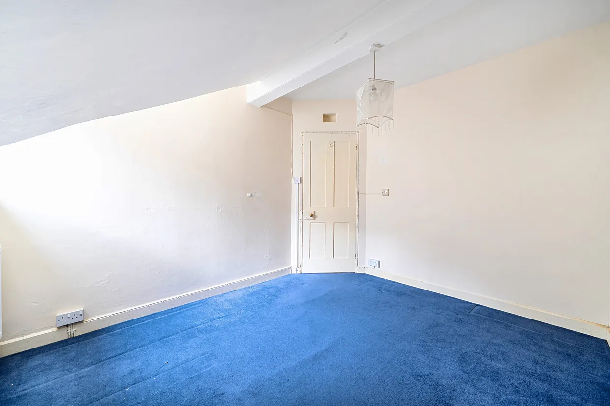 Coxwell Street, Cirencester, GL7 photo 11