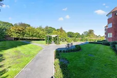 Elizabeth Drive, Banstead
