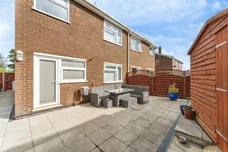 Ellingham Avenue, March