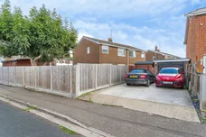 Ellingham Avenue, March