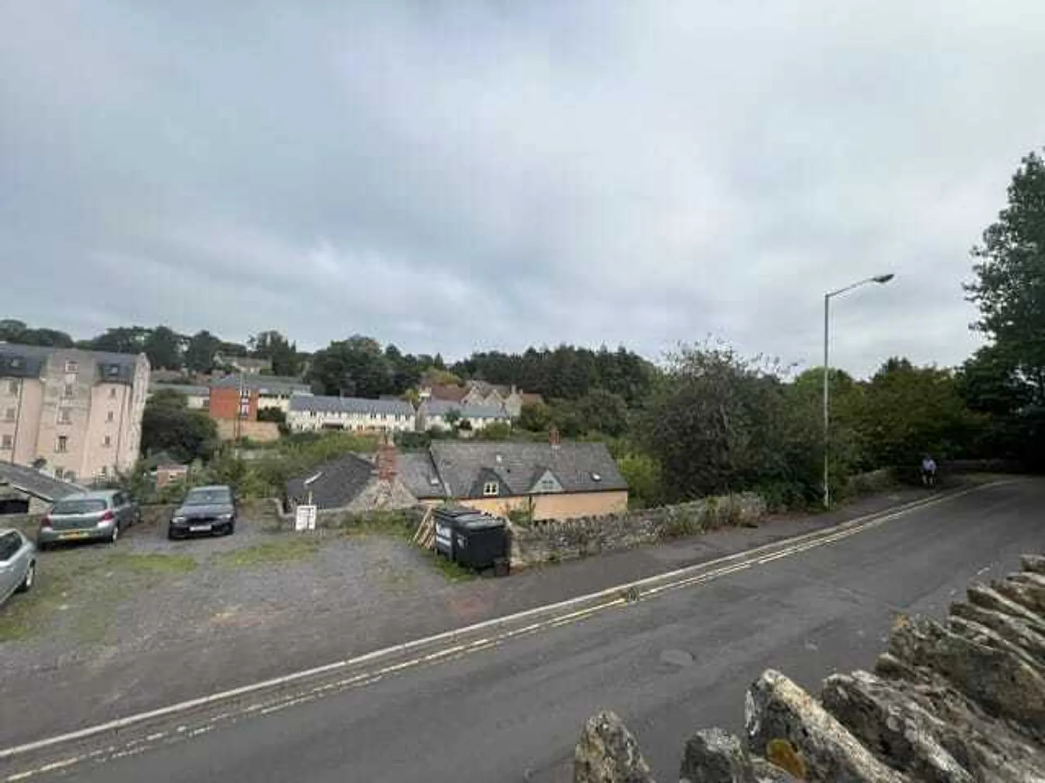 https://mr0.homeflow-assets.co.uk/files/photo/image/48444/8001/_x_/59686234.jpg