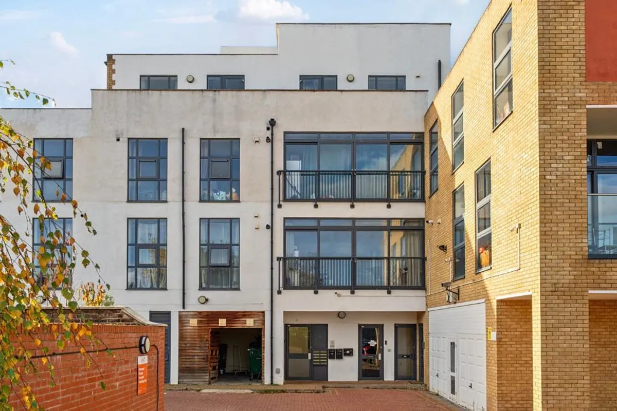 Caxton Road, LONDON