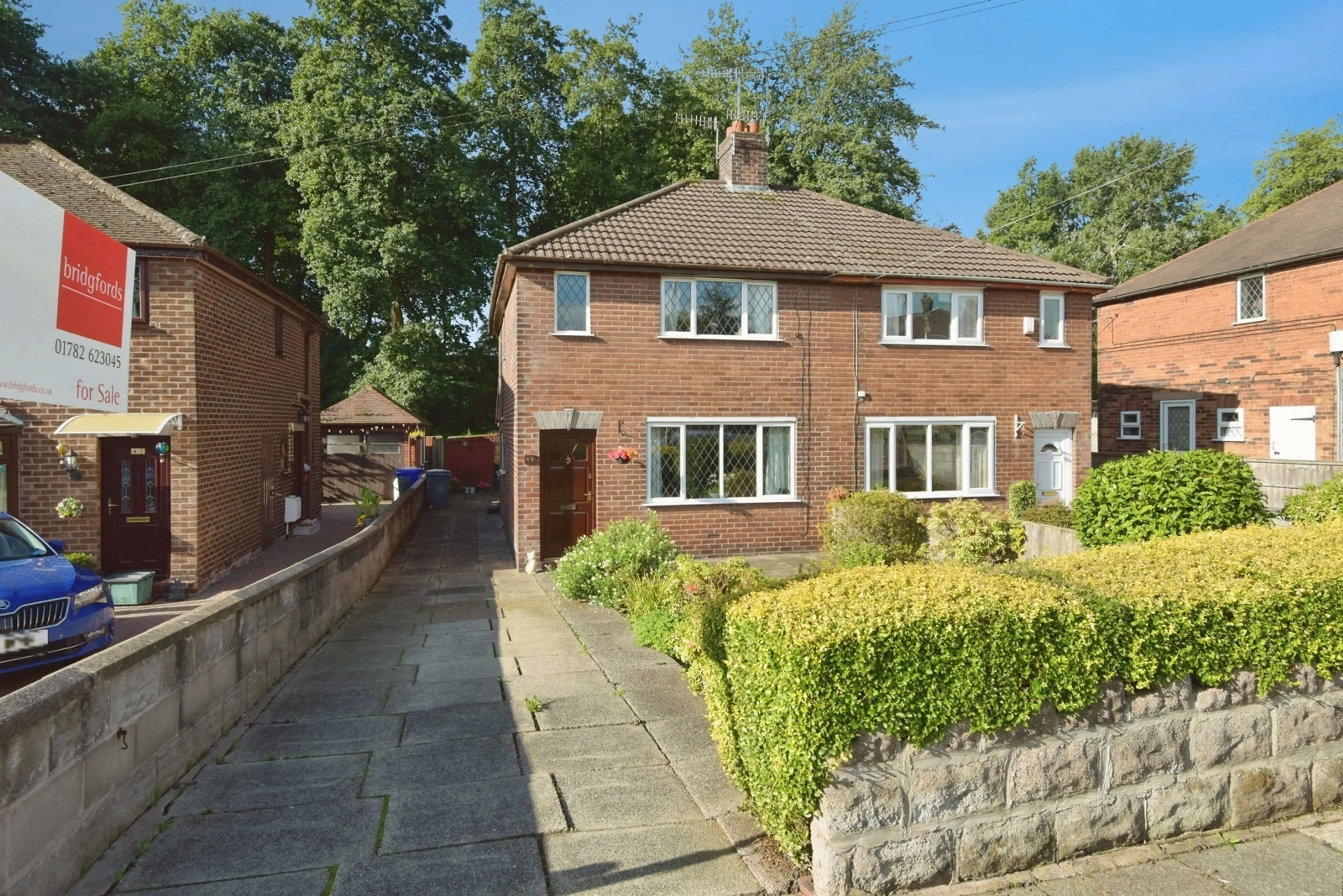 Property photo 0