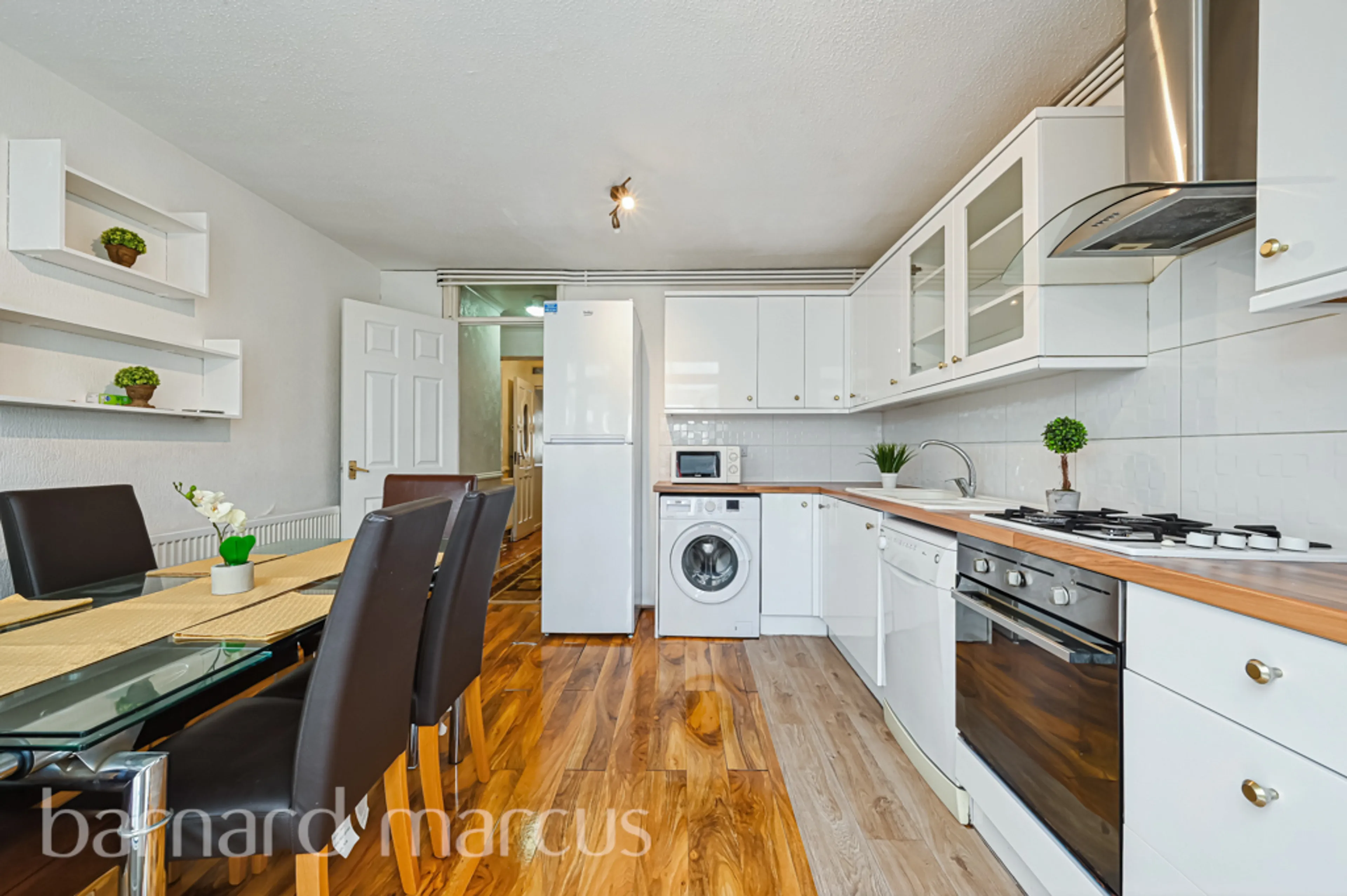 Property at Gale Close, MITCHAM