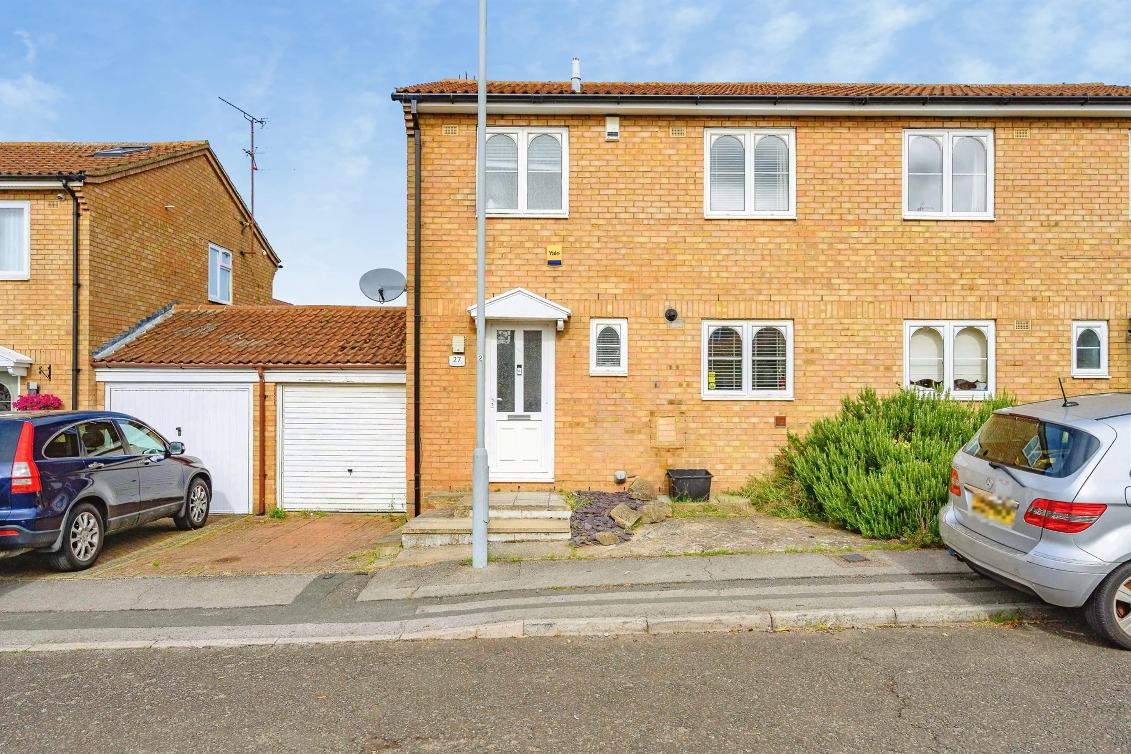 Property photo 0