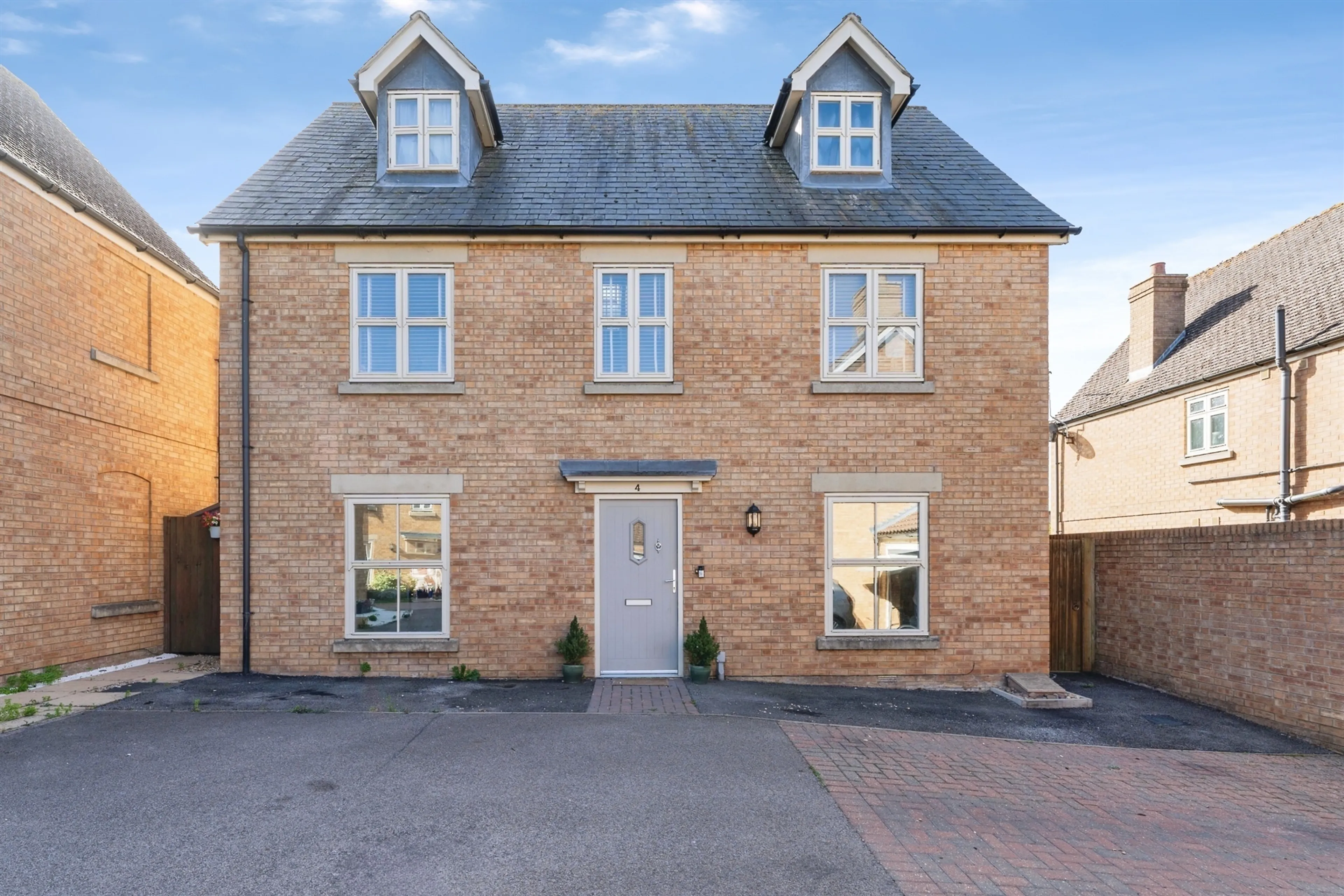 Property at Hive End Court, Chatteris