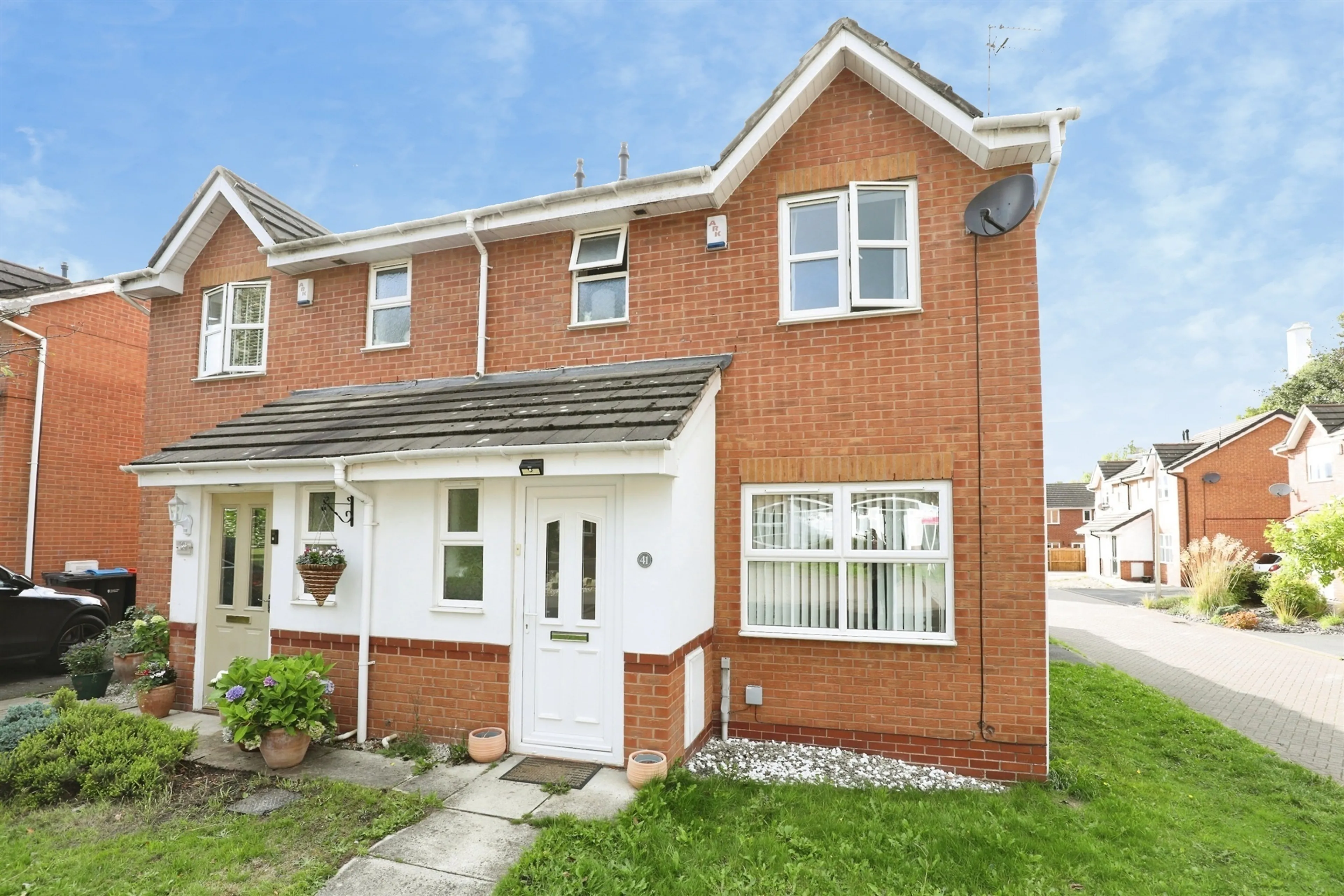 Property at Hollybank Close, Winnington, Northwich