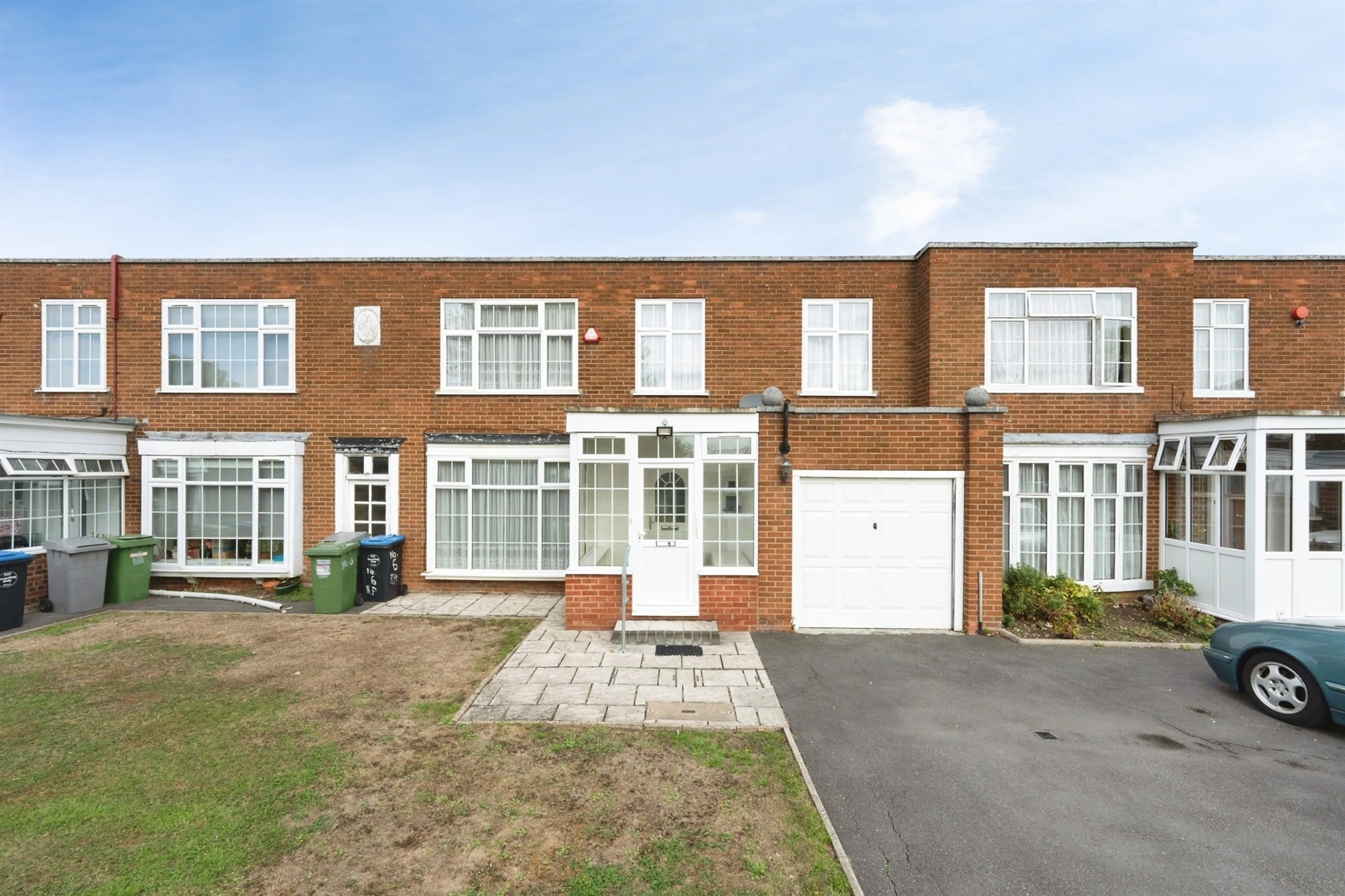 Property at Kenyngton Place, Harrow