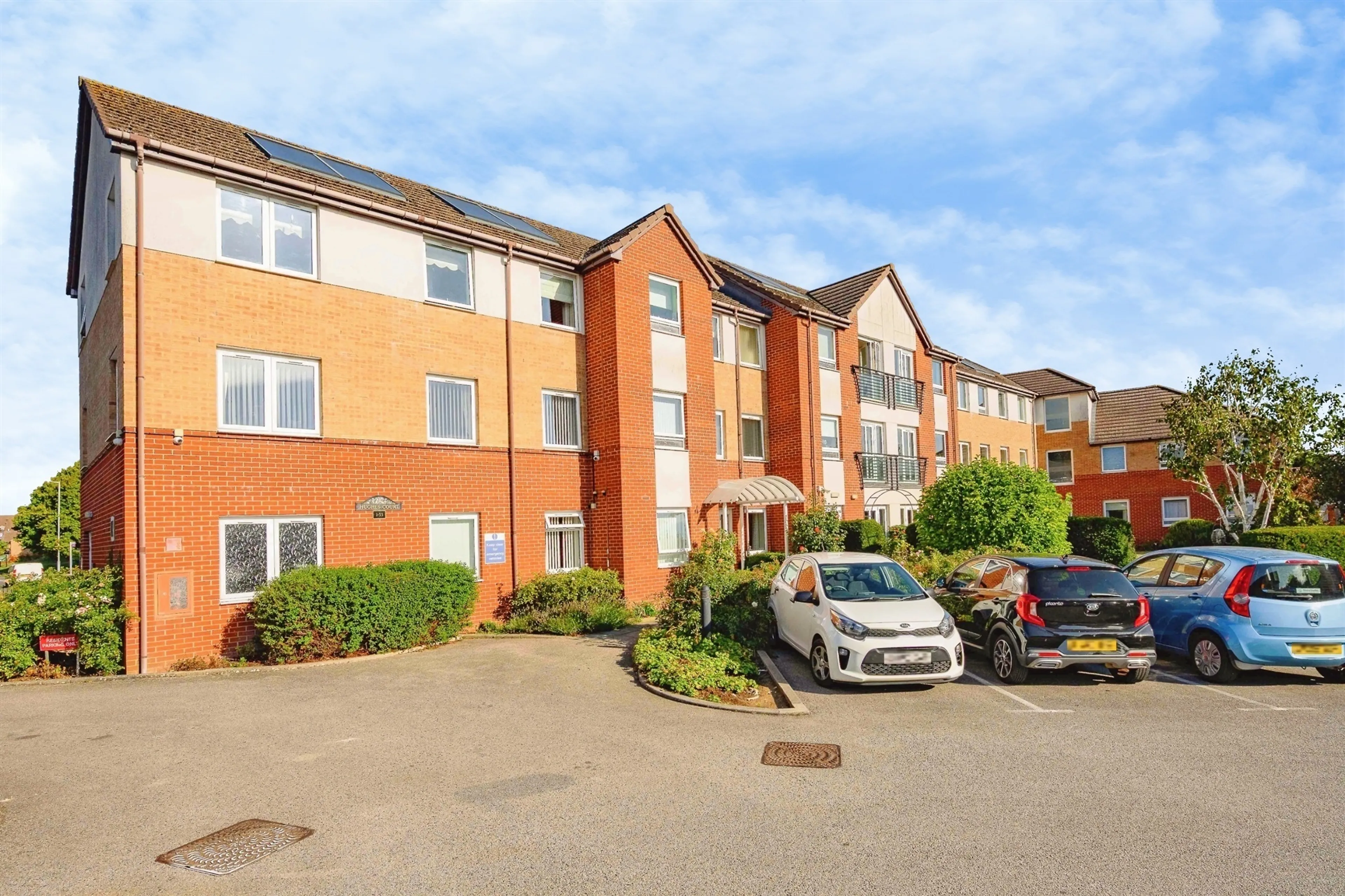 Property at Lucas Gardens, Luton