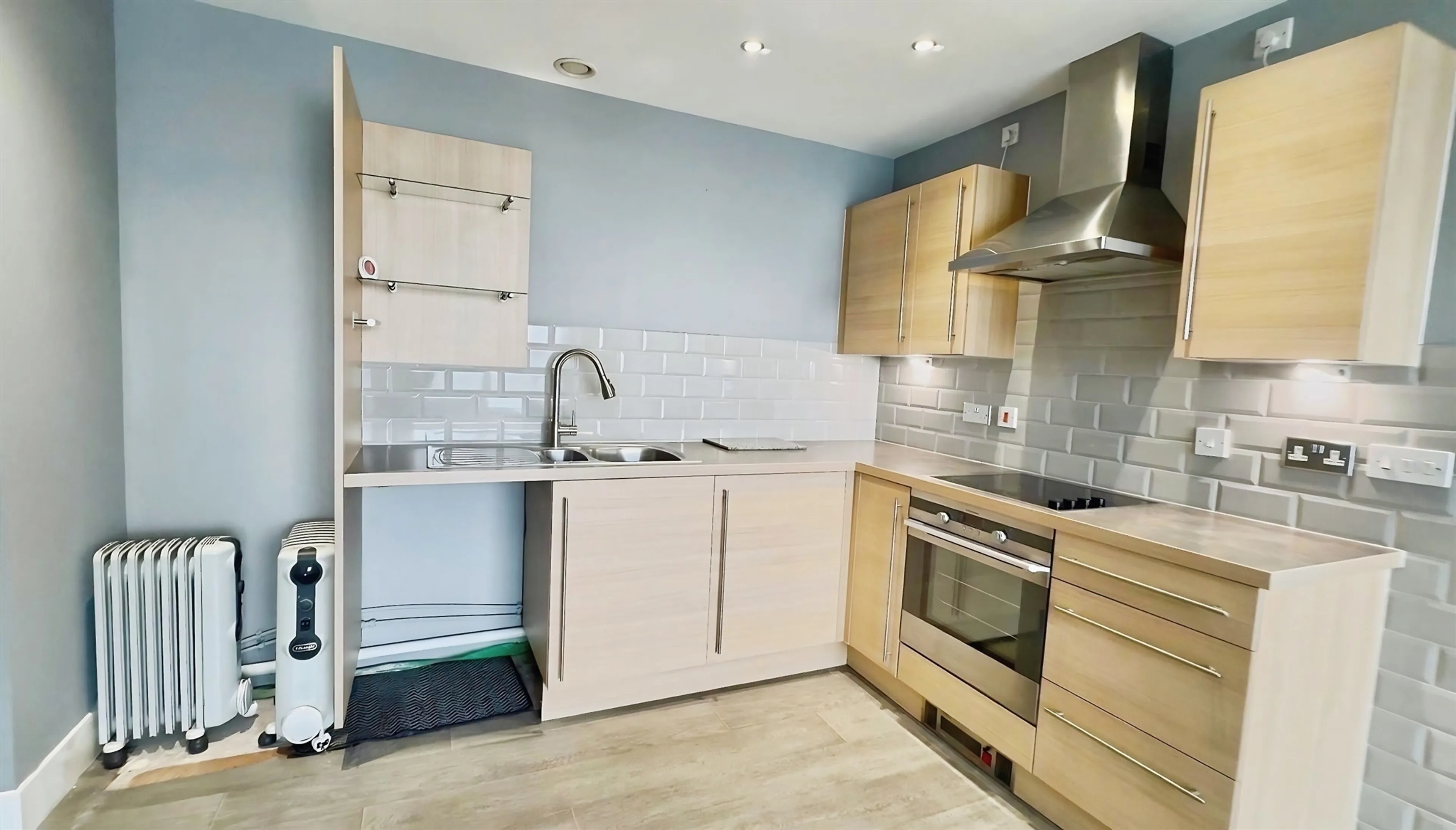 Property at Ferry Court, Cardiff