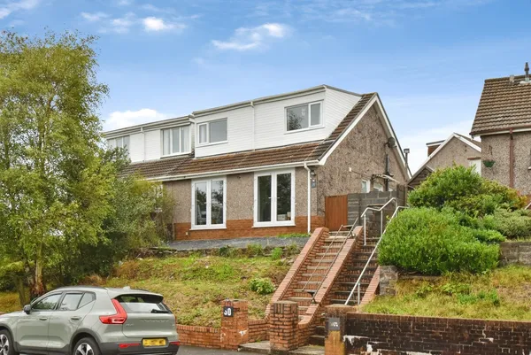 Greenfield Crescent, Llansamlet, Swan...