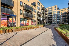Midlle Road, London, London
