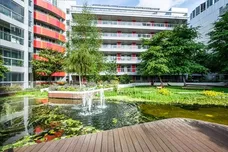 Vermilion Building, E16 photo 7