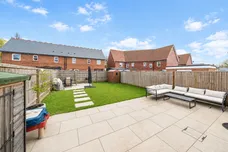 Fitzjohns Drive, Hertford, SG14 photo 2