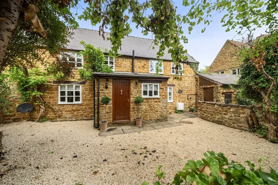 Rose Bank, Bloxham, OX15