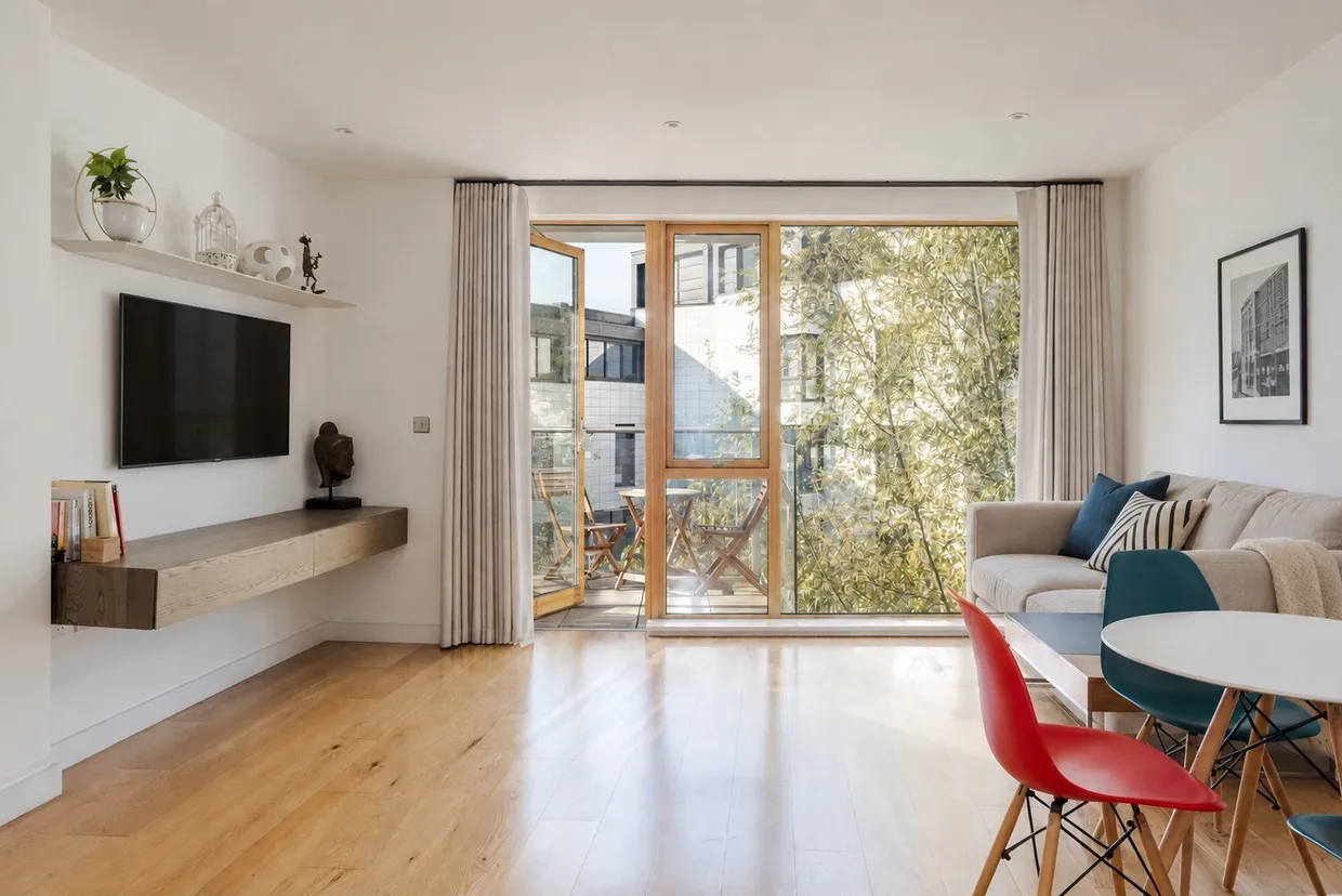 Canonbury Road, London, N1 photo 1