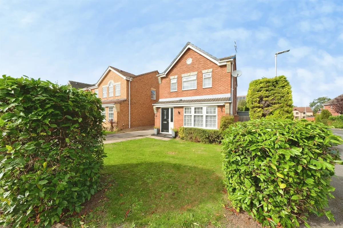 West Croft Court, Inkersall, CHESTERFIELD