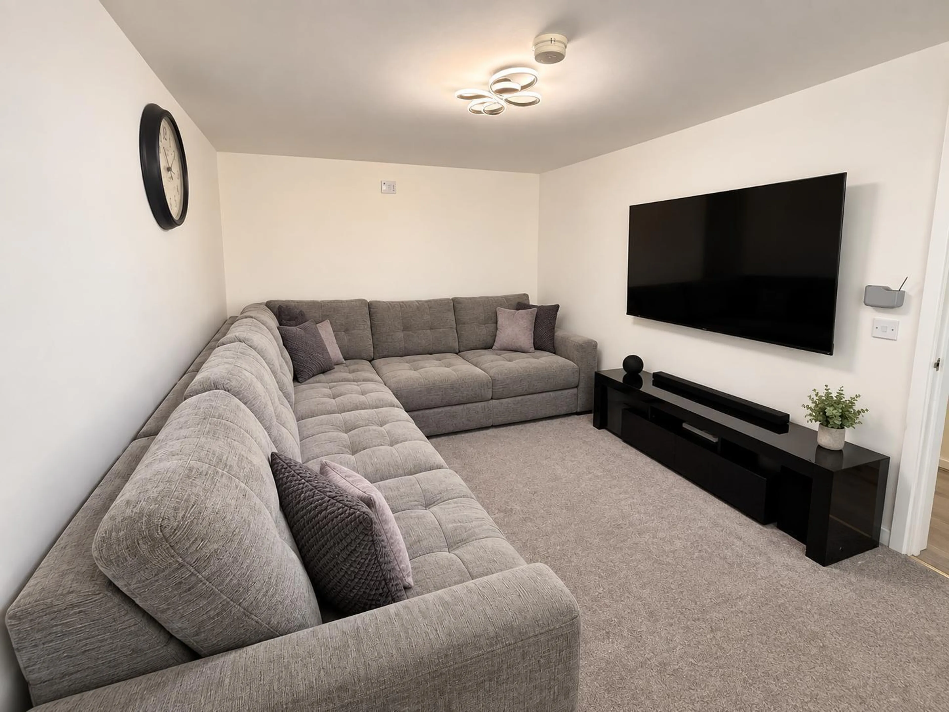 Property at Oaklands Close, Keighley