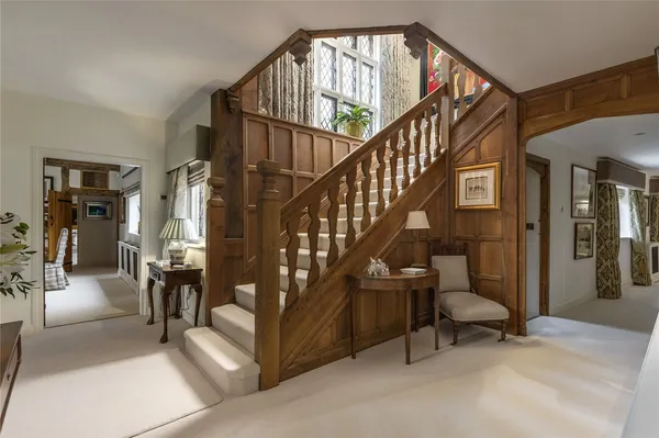 Chelford Road, Prestbury, SK10 photo 17