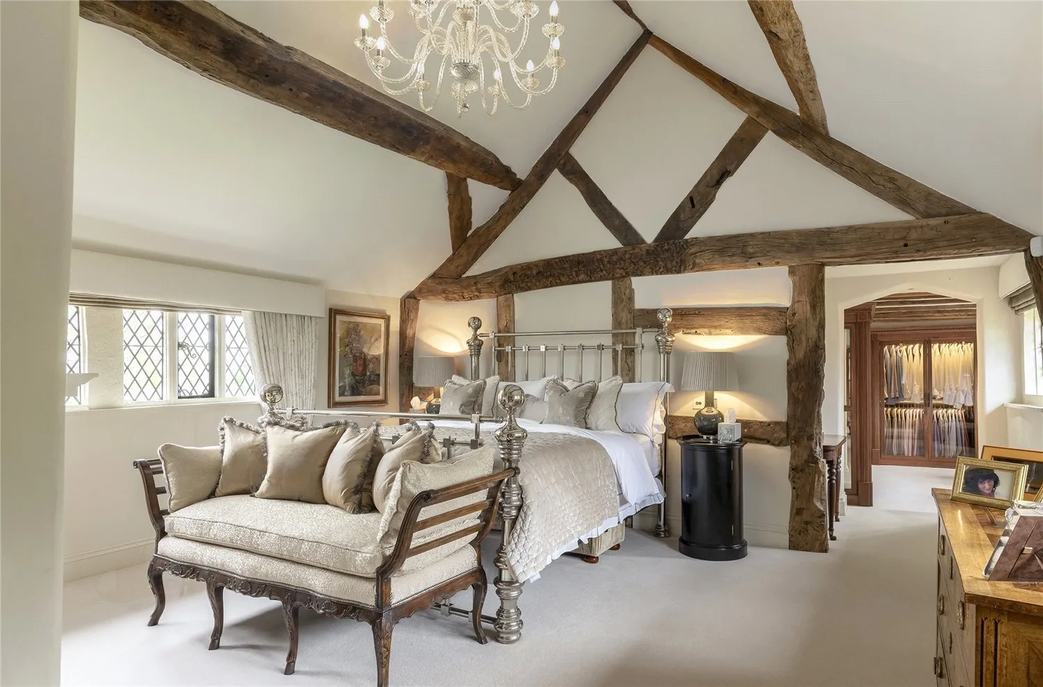 Chelford Road, Prestbury, SK10 photo 18