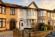 Hurstbourne Gardens, Barking