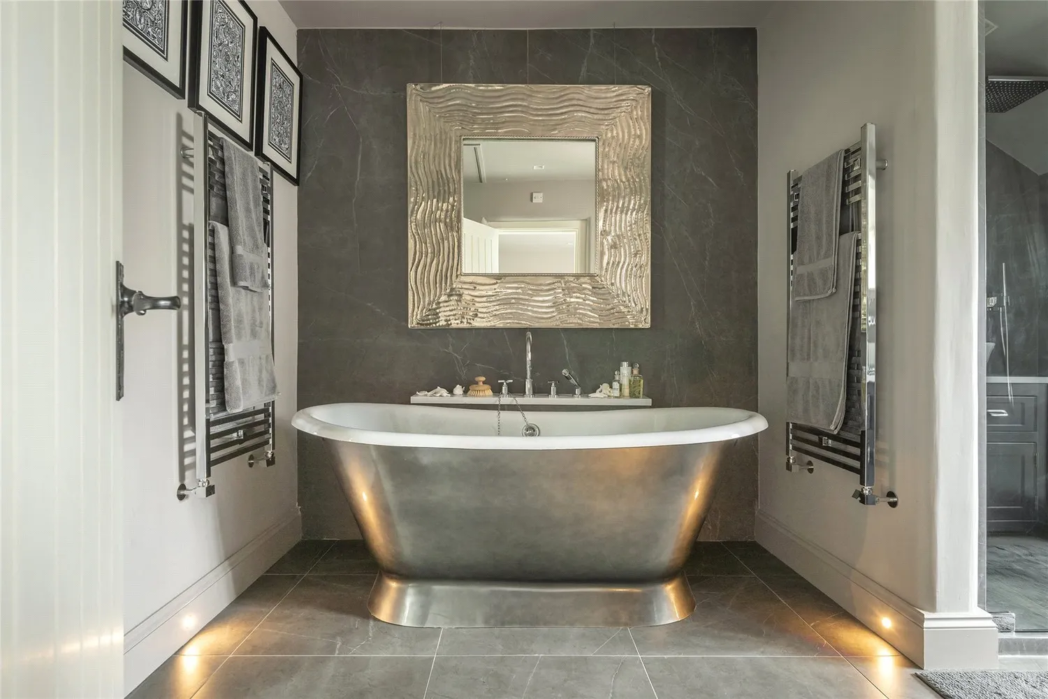 Chelford Road, Prestbury, SK10 photo 24