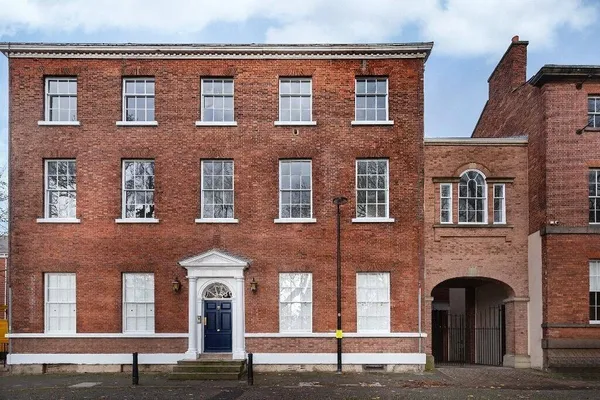 South Parade, Wakefield, WF1