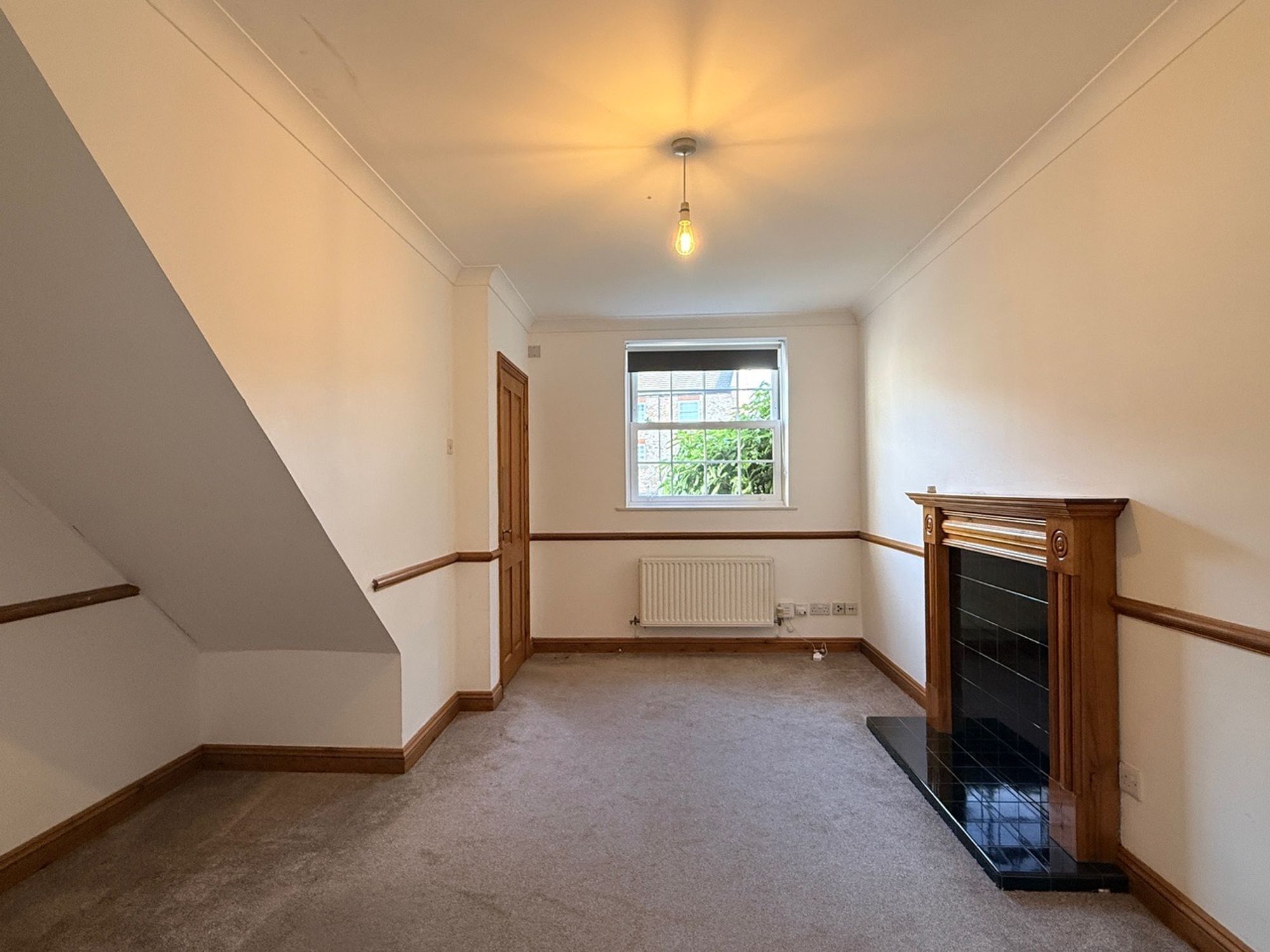 Theaks Mews, Taunton Image 3