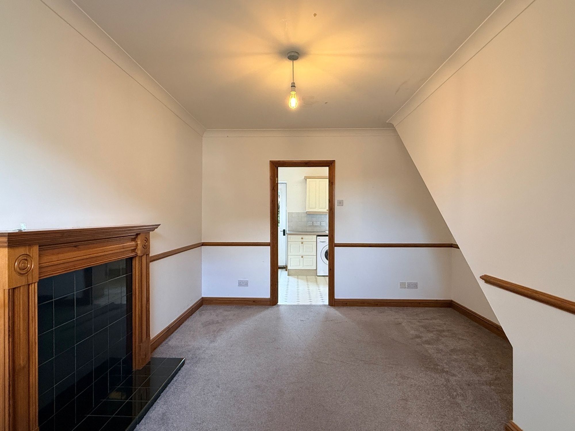 Theaks Mews, Taunton Image 5