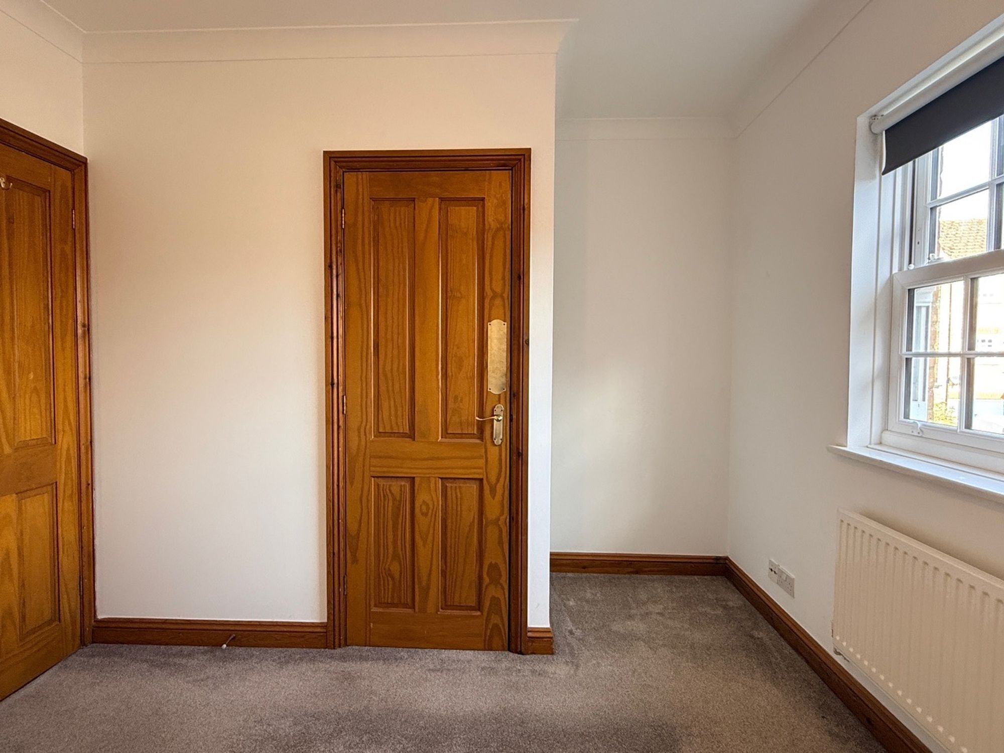Theaks Mews, Taunton Image 9