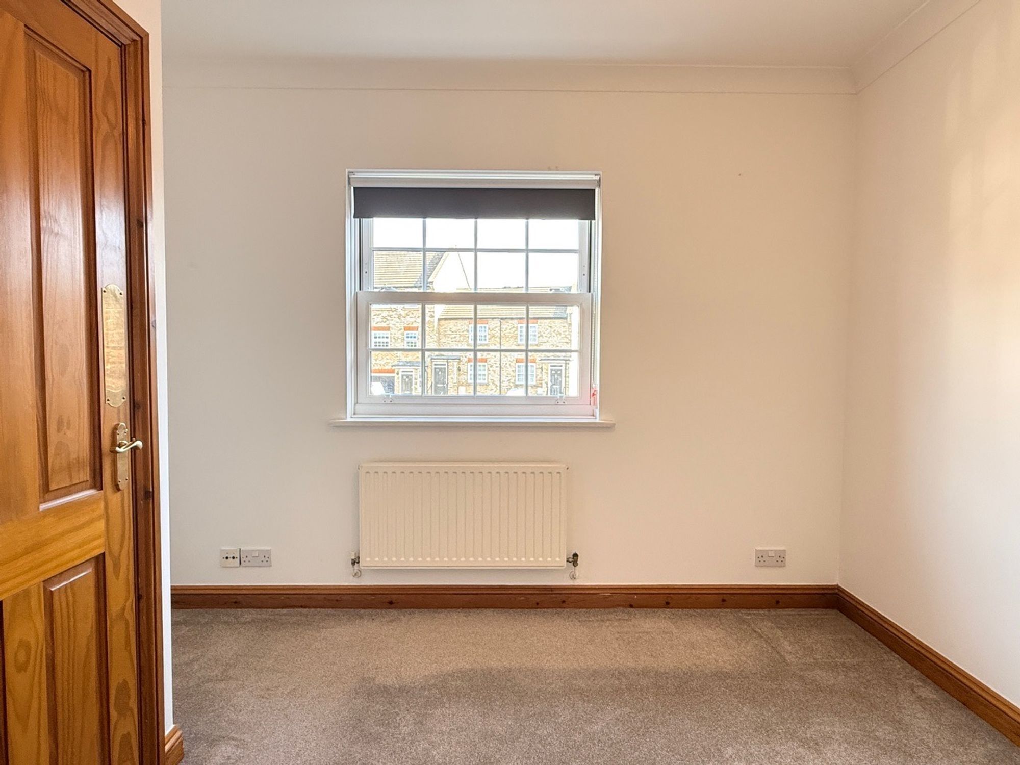 Theaks Mews, Taunton Image 11