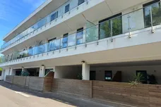 Russell Way, CRAWLEY