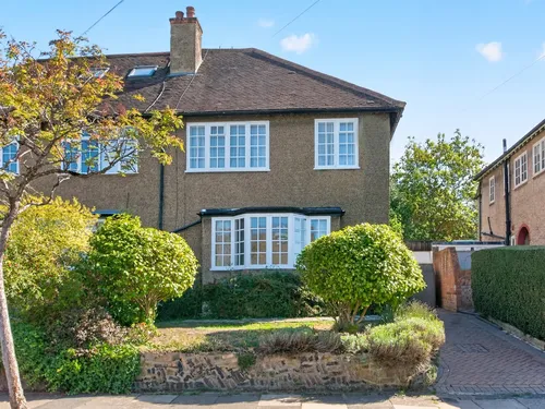 Ridgeview Road, Londonphoto