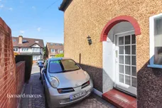 Ridgeview Road, London
