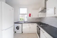 Renmuir Street, London, SW17 photo 2
