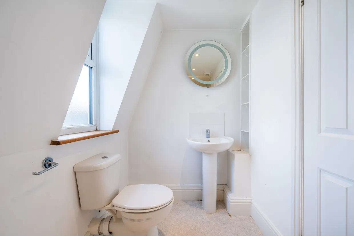 Renmuir Street, London, SW17 photo 13
