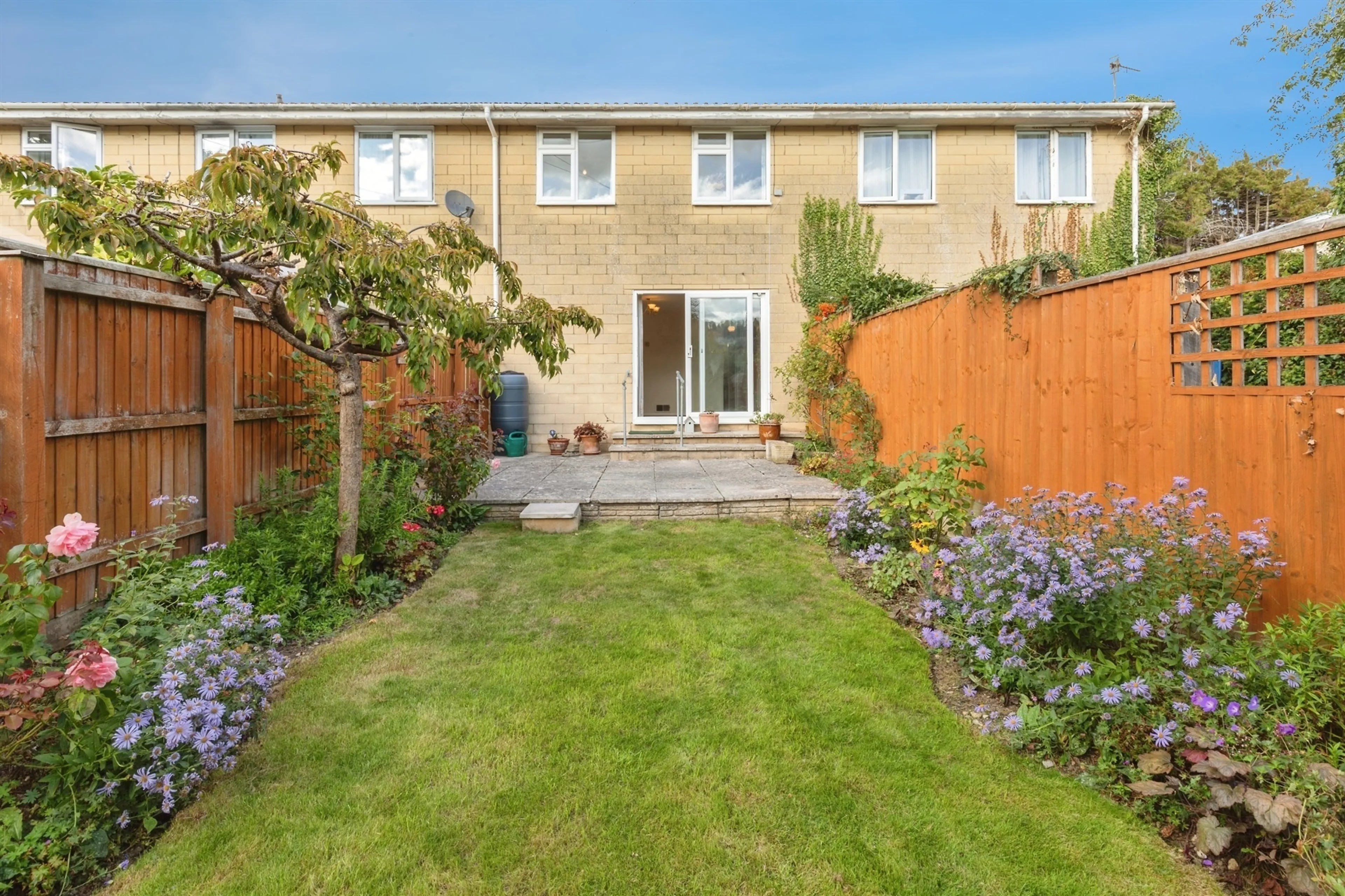 Property at Walnut Drive, Bath