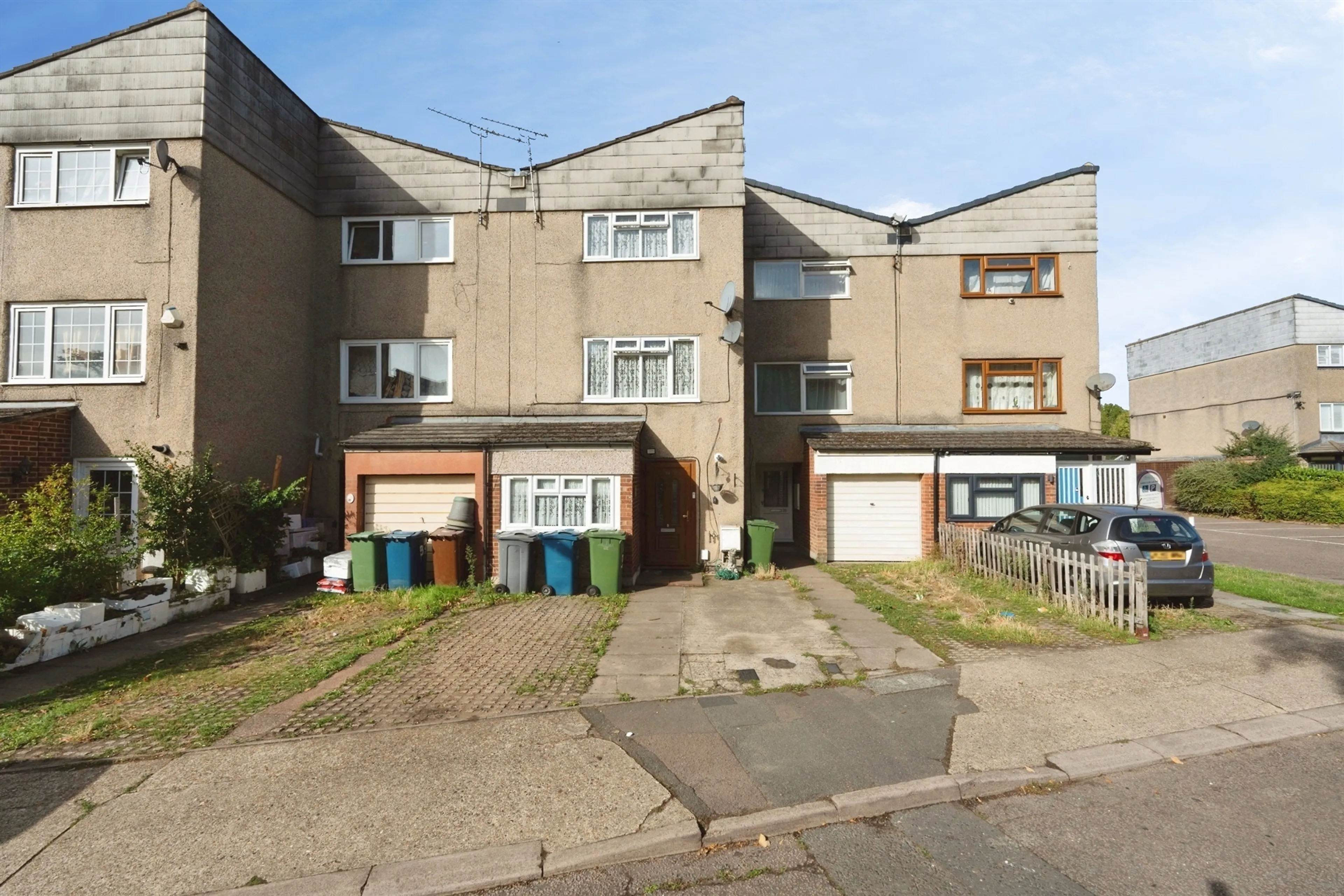 Property at Dobbin Close, Harrow