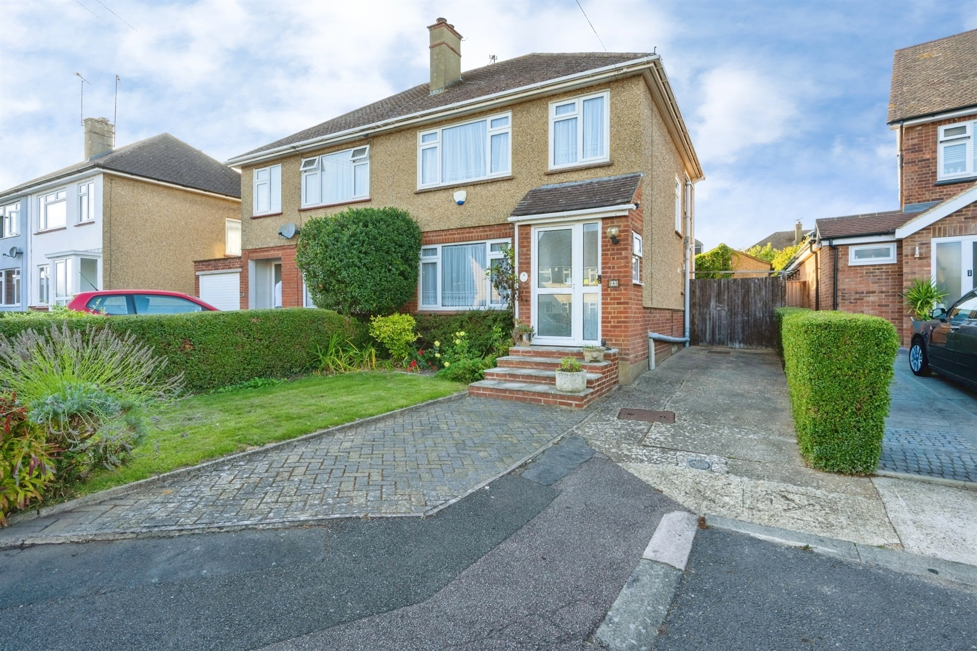 Property photo 0